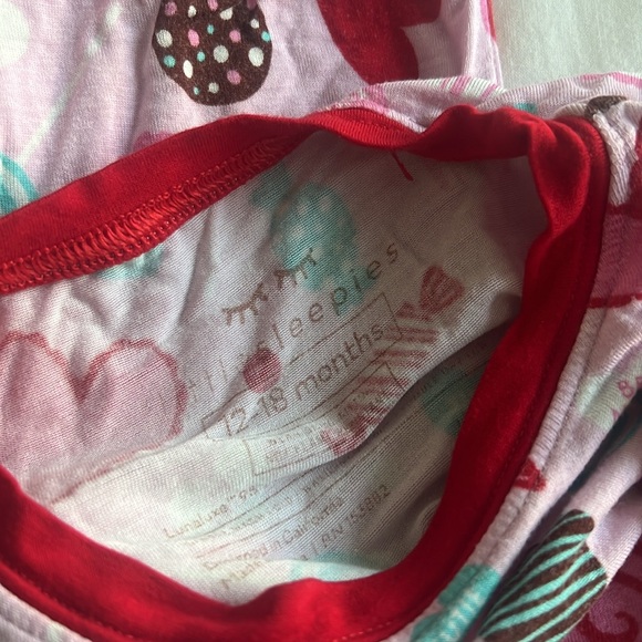 Little Sleepies 12-18 months and 18-24 months - Picture 2 of 9